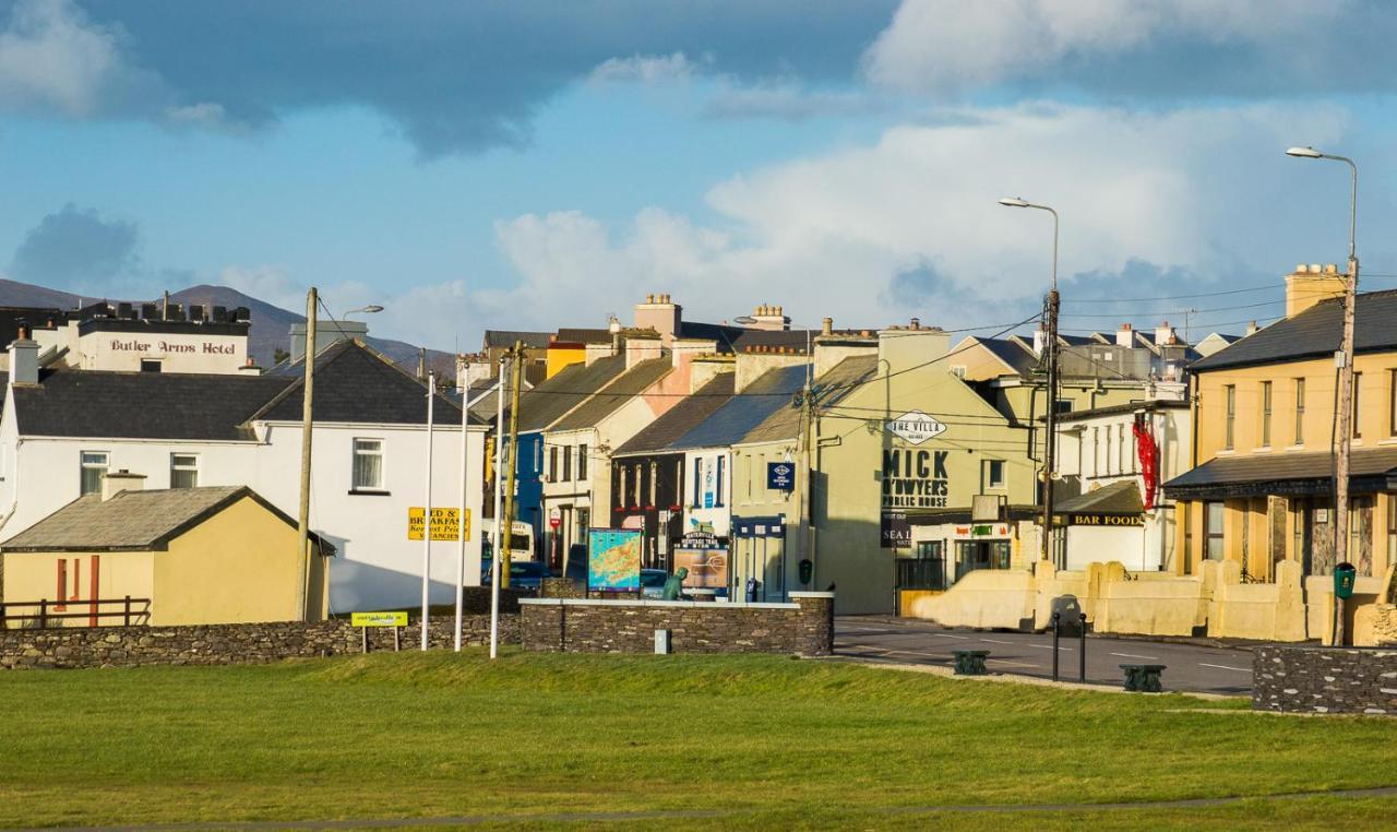 Large House With Adjoining Cottage Close To An Coireán Exterior foto